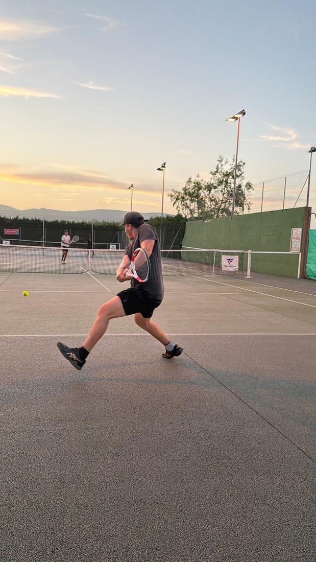 Jugadores de Sport Tennis en la temporada de tenis en Francia